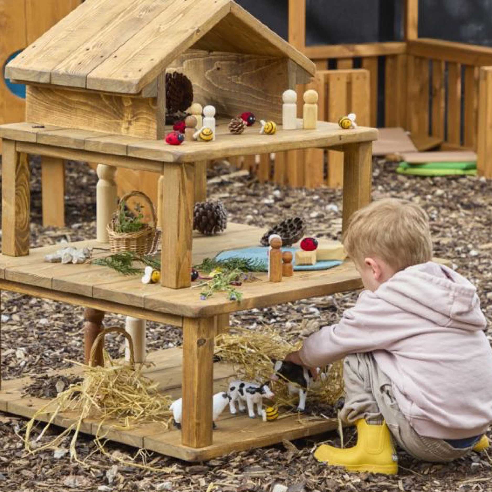 Explore 1,000s of play, outdoor and learning resources at cosydirect.com